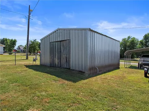 Undisclosed, Alex, OK 73002 photo 16