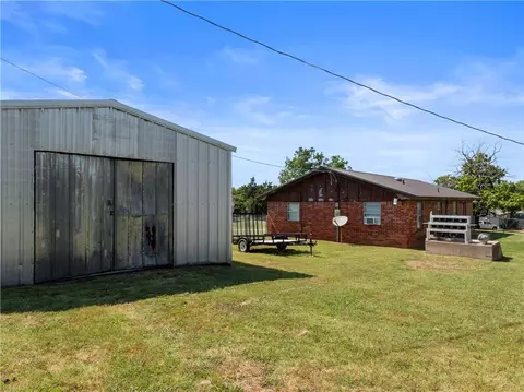 Undisclosed, Alex, OK 73002 photo 18