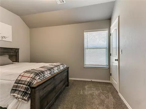 465 Redbud Ln, Guthrie, OK 73044 photo 10