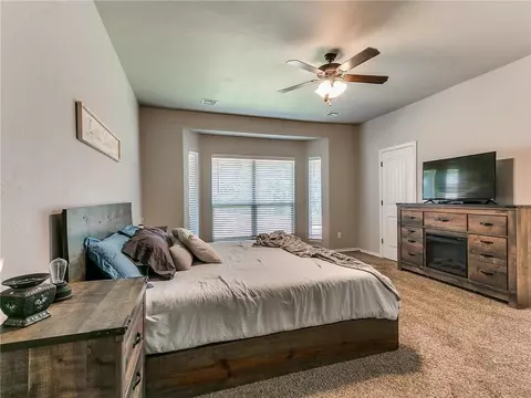 465 Redbud Ln, Guthrie, OK 73044 photo 16