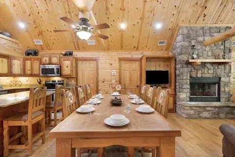 210 Marlin Dr, Broken Bow, OK 74728 photo 11