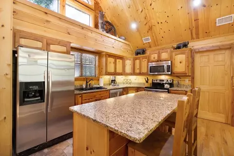 210 Marlin Dr, Broken Bow, OK 74728 photo 13