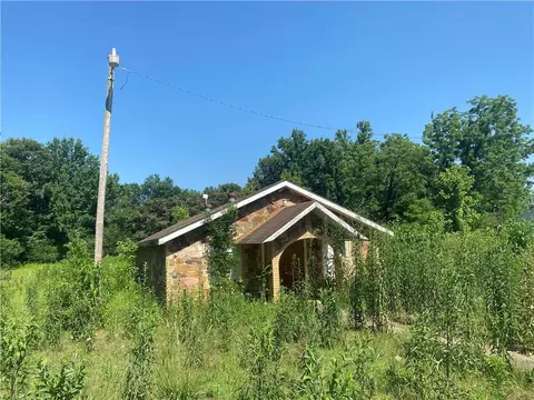 2000 Glover Golden Rd, Broken Bow, OK 74728 photo 3