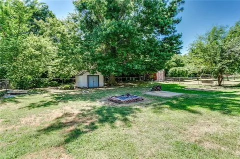 242 Echo Ln, Harrah, OK 73045 photo 19