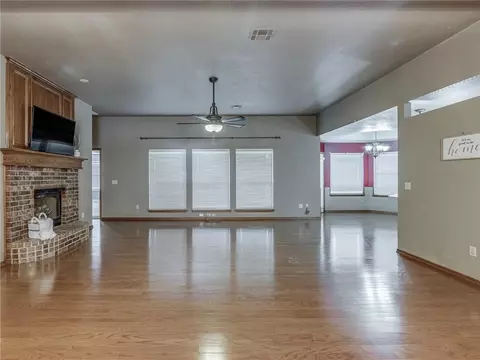 925 Goshawk Dr, Norman, OK 73072 photo 6