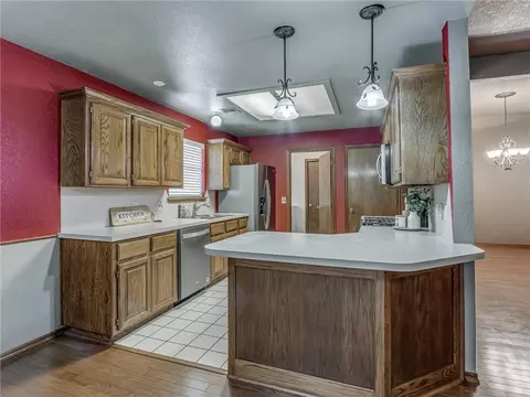 925 Goshawk Dr, Norman, OK 73072 photo 13