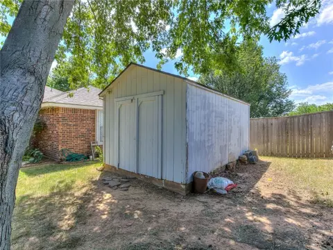 925 Goshawk Dr, Norman, OK 73072 photo 35
