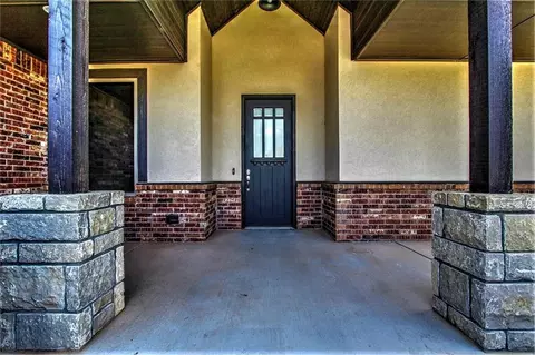 11501 Fairways Ave, Yukon, OK 73099 photo 4