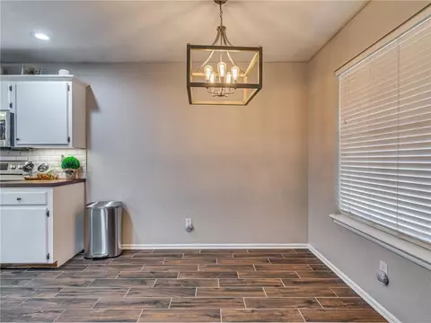 205 Vernice Ln, Tuttle, OK 73089 photo 11