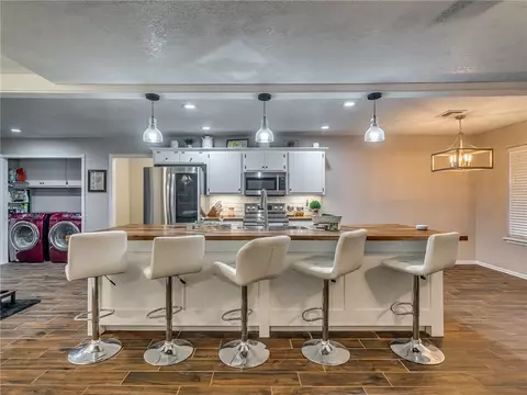 205 Vernice Ln, Tuttle, OK 73089 photo 6