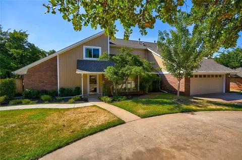 1501 Eagle Dr, Edmond, OK 73034 photo 1