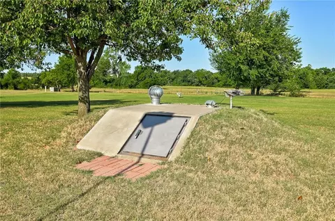 860 Bob White Rd, Tuttle, OK 73089 photo 29