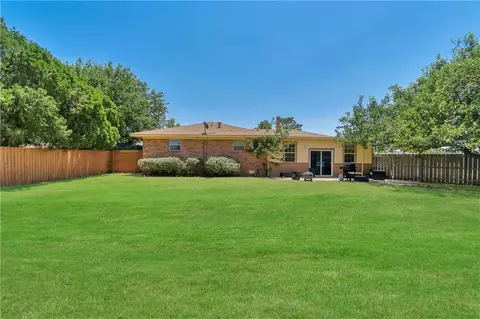 1901 Willard Dr, Altus, OK 73521 photo 32