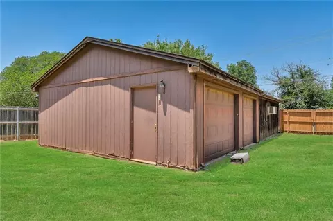 1901 Willard Dr, Altus, OK 73521 photo 35