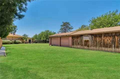 1901 Willard Dr, Altus, OK 73521 photo 34
