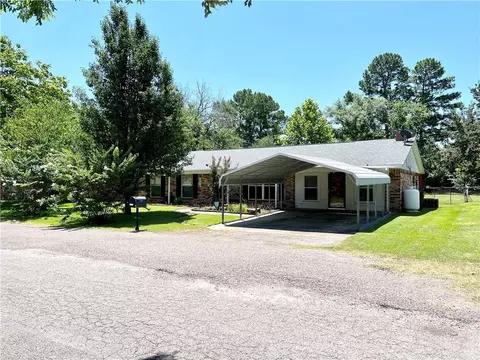 1605 Smith St, Durant, OK 74701 photo 3