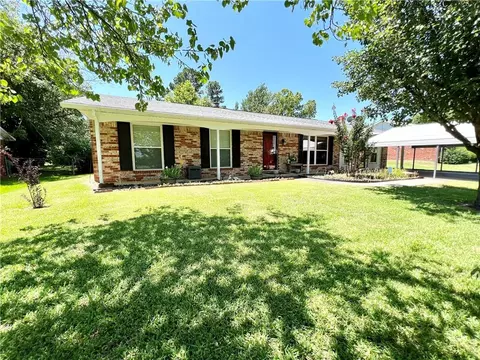 1605 Smith St, Durant, OK 74701 photo 1