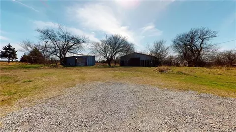 21300 E Reno Ave, Harrah, OK 73045 photo 28
