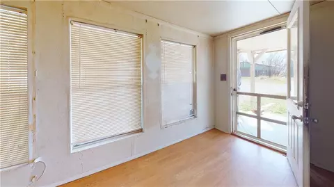 21300 E Reno Ave, Harrah, OK 73045 photo 5