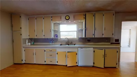 21300 E Reno Ave, Harrah, OK 73045 photo 6