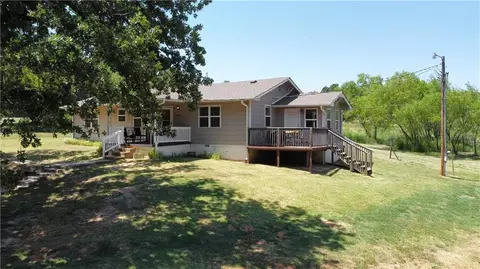 4701 2 B St, Noble, OK 73068 photo 2