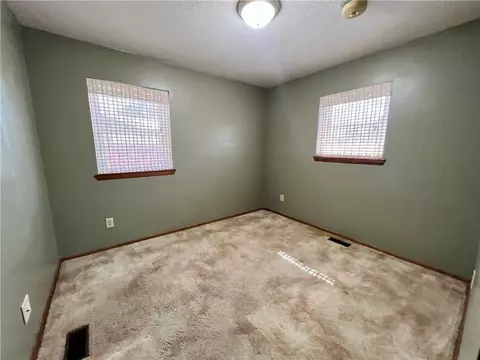 732 N Hunt Ave, Hydro, OK 73048 photo 7