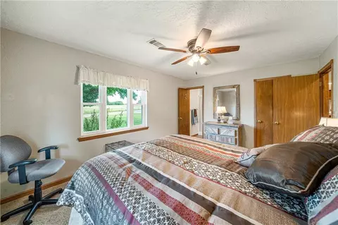 1208 E Blackburn Rd, Marlow, OK 73055 photo 20