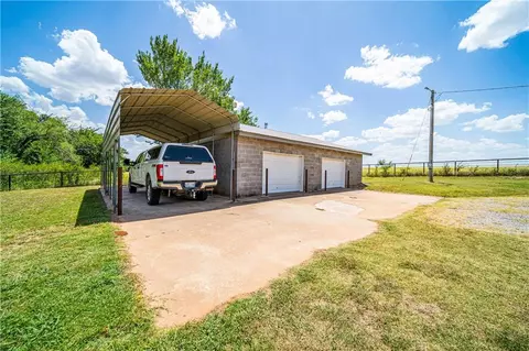 1208 E Blackburn Rd, Marlow, OK 73055 photo 10