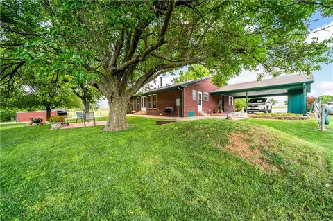 1208 E Blackburn Rd, Marlow, OK 73055 photo 3