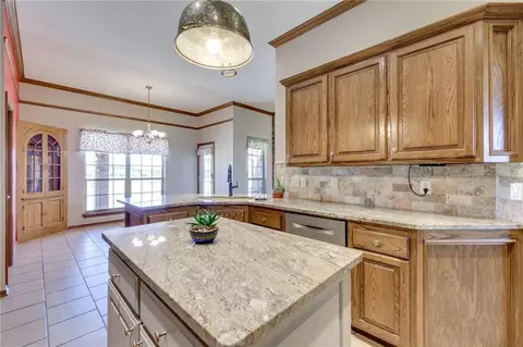3981 Michael Rd, Edmond, OK 73025 photo 9