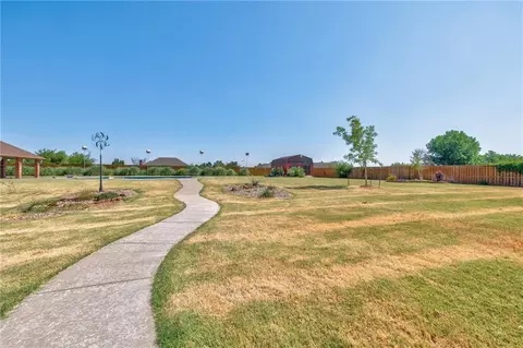 3981 Michael Rd, Edmond, OK 73025 photo 29