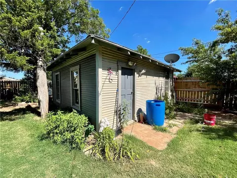 511 S 8th St, Clinton, OK 73601 photo 13