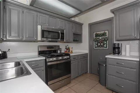 9 NE 3rd St, Tuttle, OK 73089 photo 5