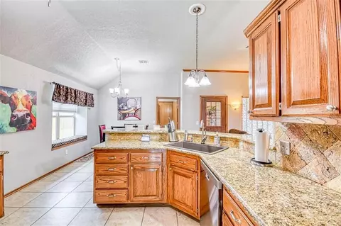 2816 Brompton Dr, Norman, OK 73072 photo 13
