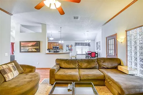 2816 Brompton Dr, Norman, OK 73072 photo 8