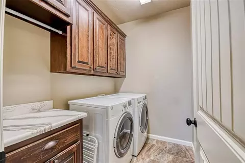 2837 SE 9th St, Moore, OK 73160 photo 24