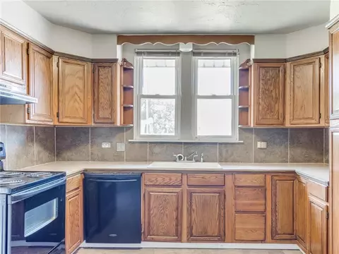 401 W Locust St, Tuttle, OK 73089 photo 34