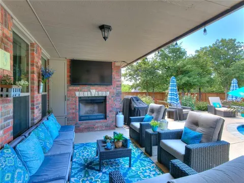 3326 Rustic Holw, Guthrie, OK 73044 photo 3
