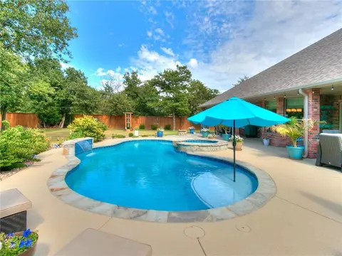 3326 Rustic Holw, Guthrie, OK 73044 photo 4