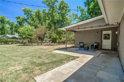 637 E 27th St, Edmond, OK 73013 photo 32