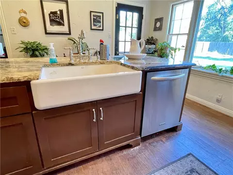 521 E Logan Ave, Guthrie, OK 73044 photo 9