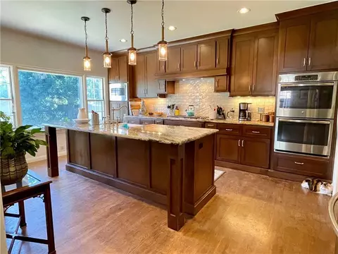 521 E Logan Ave, Guthrie, OK 73044 photo 5