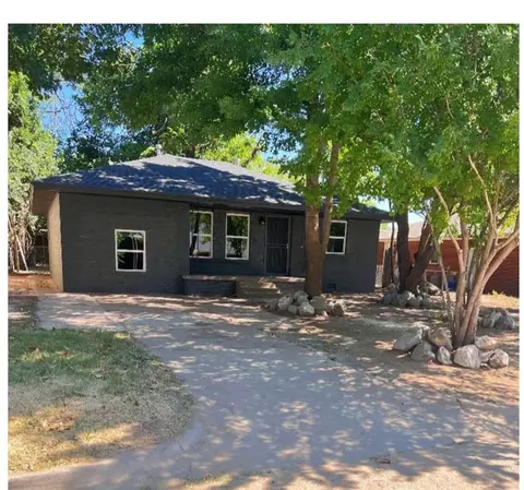 4215 NW 18th St, Oklahoma City, OK 73107