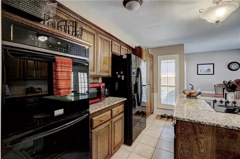 1908 Rosedale Dr, Edmond, OK 73013 photo 34