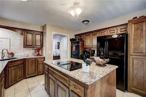 1908 Rosedale Dr, Edmond, OK 73013 photo 14