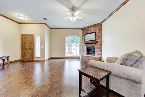 413 Bradgate Dr, Yukon, OK 73099 photo 10