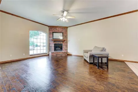 413 Bradgate Dr, Yukon, OK 73099 photo 5