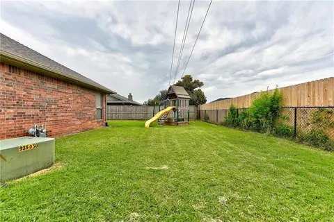 413 Bradgate Dr, Yukon, OK 73099 photo 31