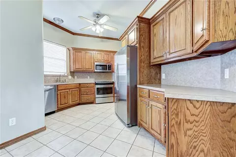 413 Bradgate Dr, Yukon, OK 73099 photo 15