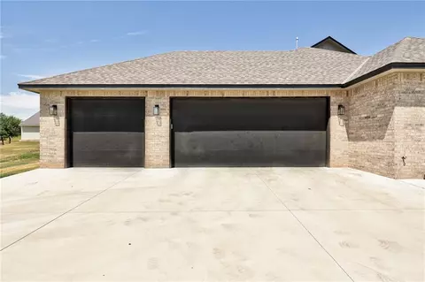 4604 Riata Cir, Tuttle, OK 73089 photo 31